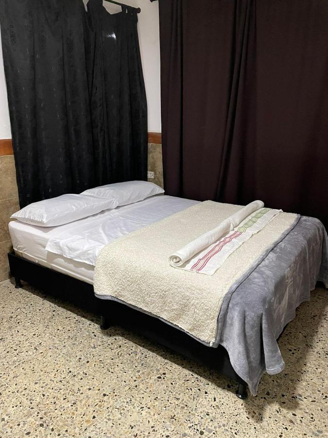 Casa Al Frente Del Pueblito Paisa Apartman Medellín Kültér fotó